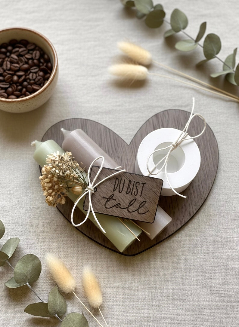 Geschenkset "Herzensmensch" Holzherz mit Stabkerzen & Gravur