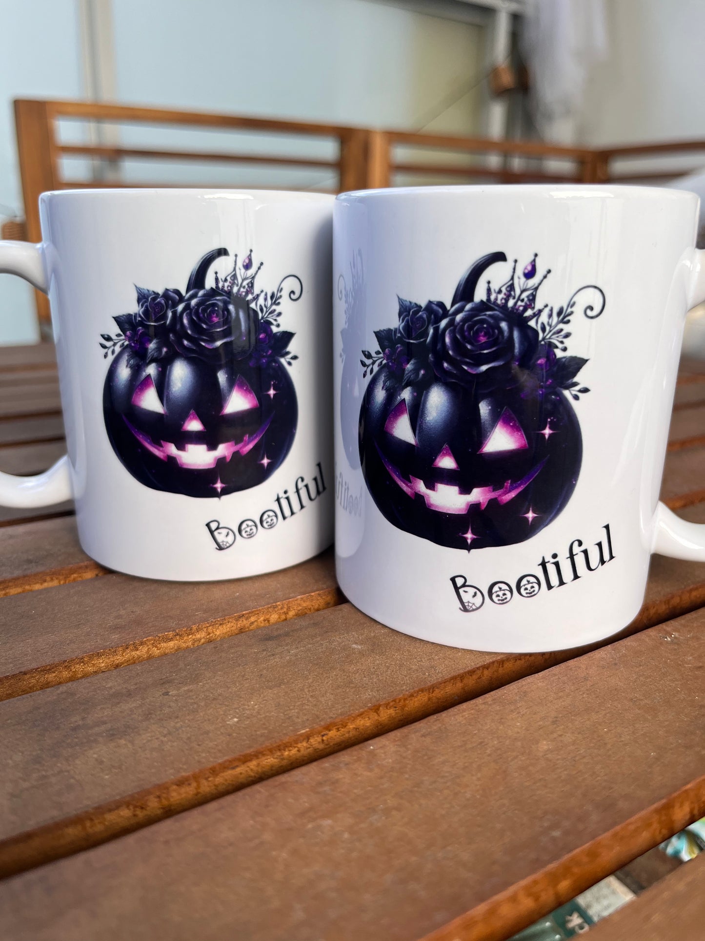 Halloween Tasse mit schwarzem Kürbis - Bootiful