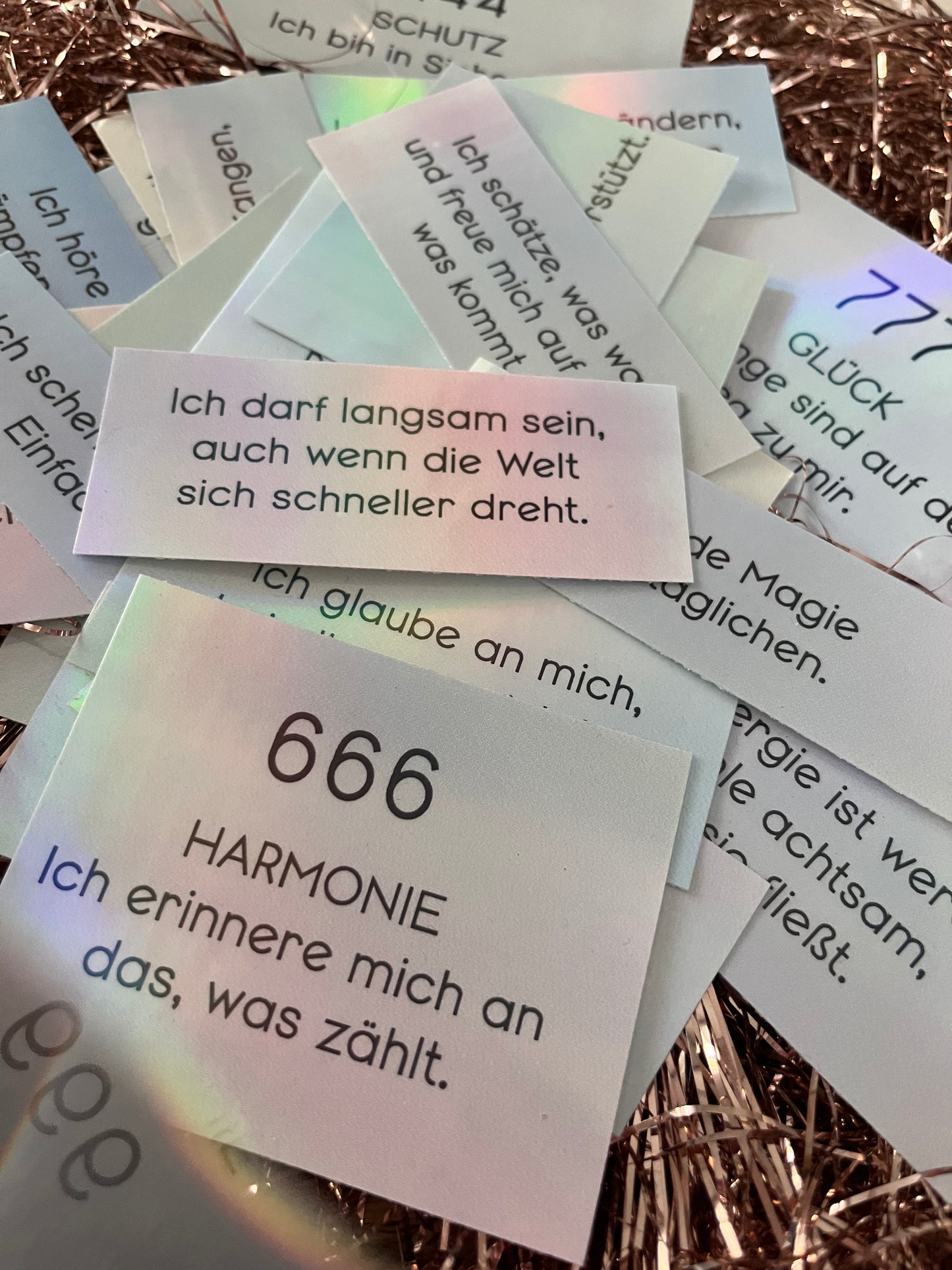 Adventskalender Sticker mit Manifestationen in Holo-Optik
