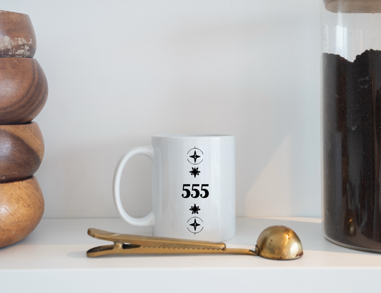 Tasse mit Engelszahlen und Bedeutung