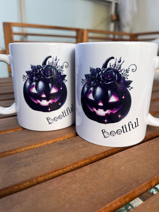Halloween Tasse mit schwarzem Kürbis - Bootiful